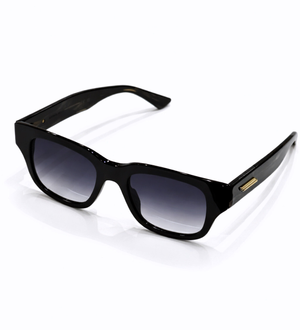 よもぎ　ボッテガヴェネタ　サングラス BOTTEGA VENETA ボッテガヴェネタ サングラス 入荷しました