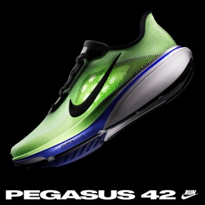 ナイキランニングシューズ　ペガサス42　新発売！！