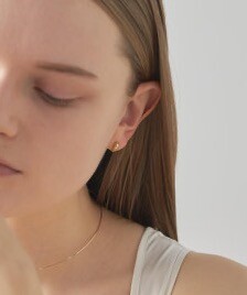 Tight Earring