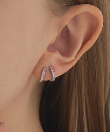 Tight Earring