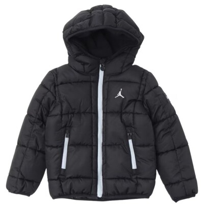 お出かけシーズンの秋！ジュニアにおすすめコーデ