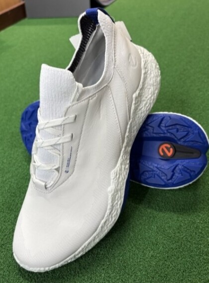 ECCOゴルフシューズ取り扱いはじめました⛳