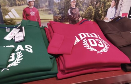 ⛳️アディダス　Vivid Palette