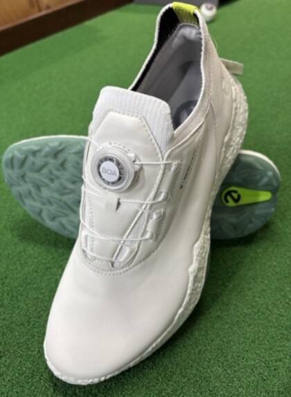 ECCOゴルフシューズ取り扱いはじめました⛳