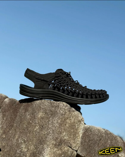 大人気【KEEN】アクティブに動けてオシャレなサンダル