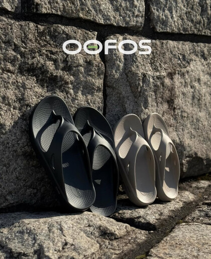 リカバリーサンダル 【 OOFOS 】入荷しました