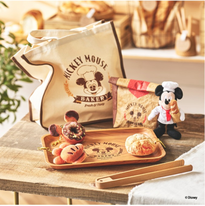 焼きたてほやほやのパンをモチーフにした新コレクション「MICKEY’S BAKERY」をディズニーストアで順次発売！