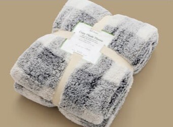 COZY PLUSH THROW スペシャル・キャンペーン