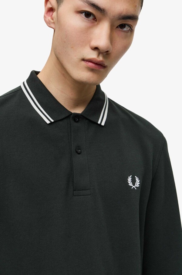 The Fred Perry Shirt - M3636