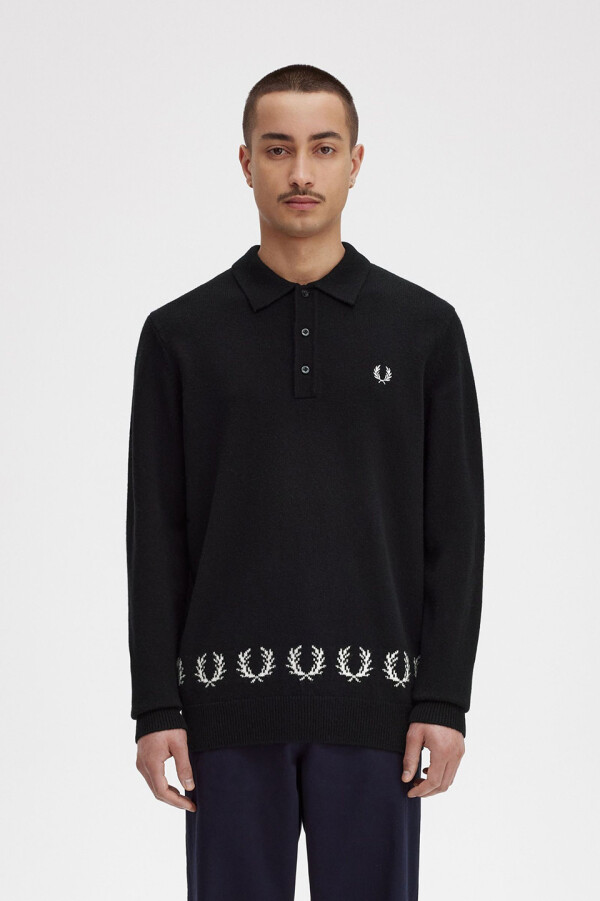Laurel Wreath Trim Knit Shirt