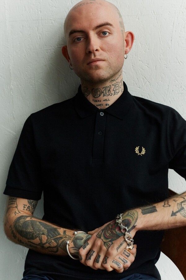 The Fred Perry Shirt - M3