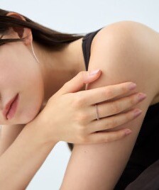 Winter 2025 "VERY MERRY" -Line Stone-