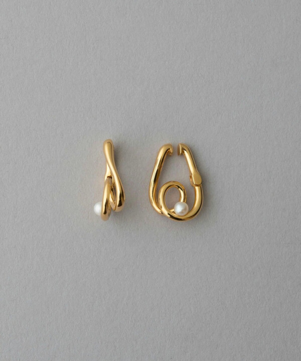 Summer 2023 Collection "Hug Earring"