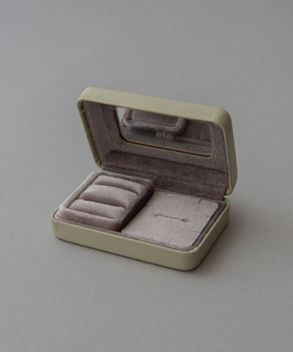 Limited Jewerly Case