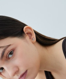 Winter 2025 "VERY MERRY" -Ornament Pierce-