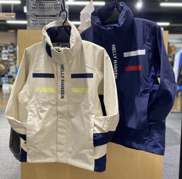 HELLY HANSEN　防水ジャケット