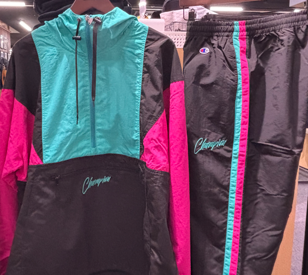 チャンピオン春の新作🌸ユニセックスウエア入荷いたしました！