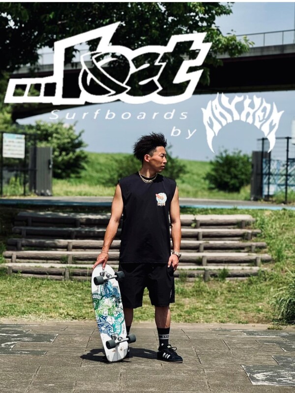 LOST　ラッシュガード入荷！！