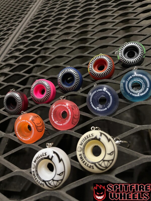@spitfirewheels キーホルダー入荷🤩