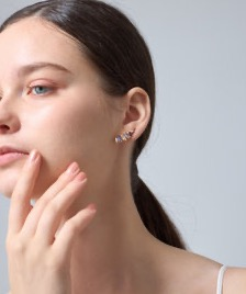 Ear clip