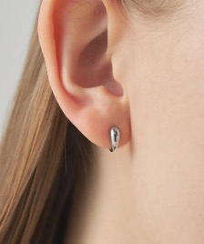 Tight Earring